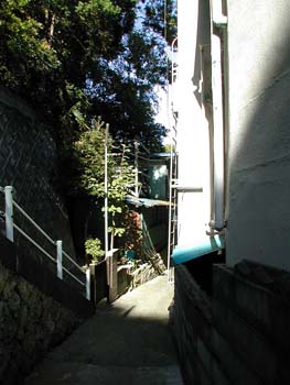 2001092404